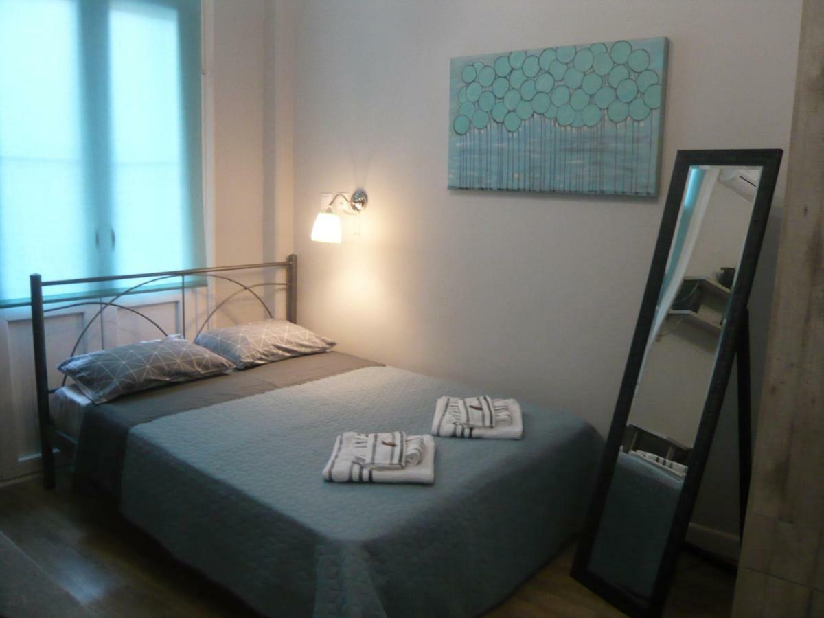 Apartment Megaron11